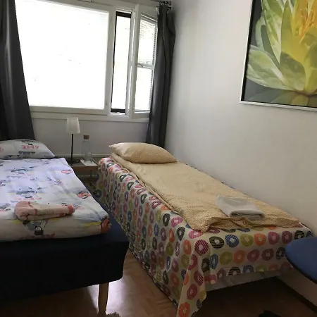 3 Bed Rooms, A Large Living Room With Terrace And Electric Sauna In Raisio,Finland Suitable For Upto 7 People 民宿 *